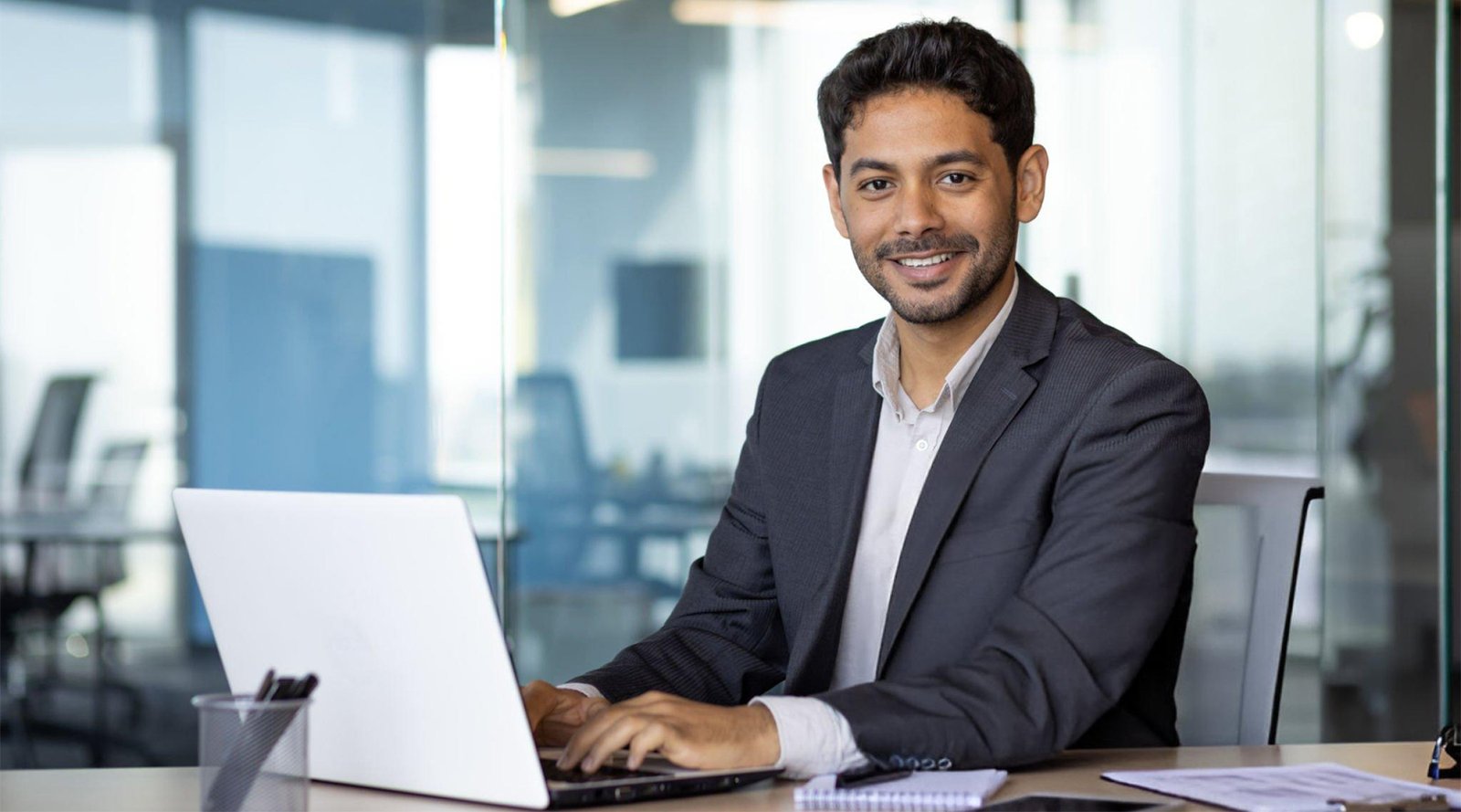 Top 5 Career Opportunities After a BSc in Finance & Analytics